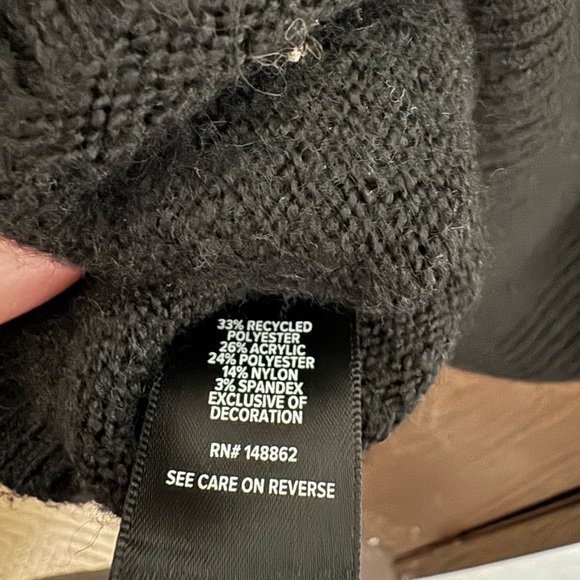 Black Love Sweater from torrid, worn once… too big - Picture 3 of 4